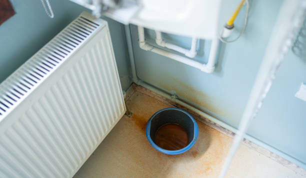 Water damage restoration experts in CA